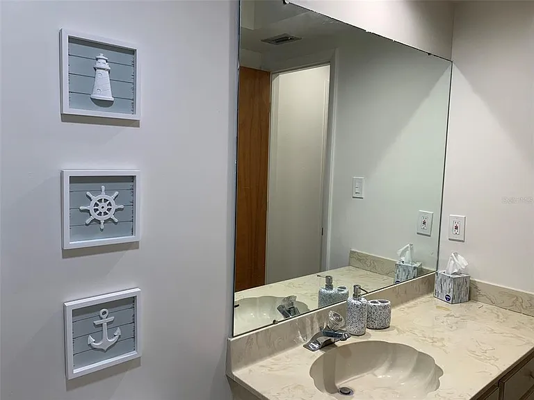 23184 Glory Ave — Photo 23