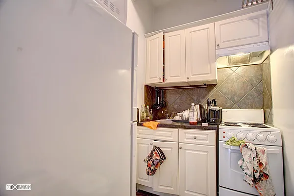 Rented by Citi Habitats | media 5