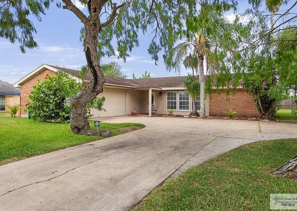 1st image of 421 Mesquite Dr