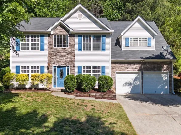 1930 Skylar Leigh Dr, Buford, GA 30518