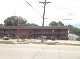 601 Falling Springs Rd, Cahokia, IL 62206