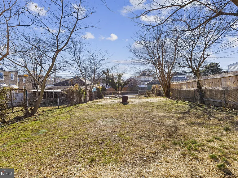 507 Washburn Ave — Photo 22