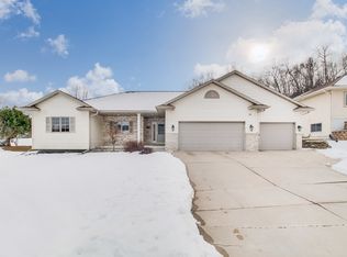 2250 Kaululaau St, Honolulu, HI 96813