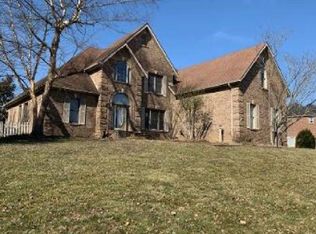 409 David Ln, Winchester, KY 40391