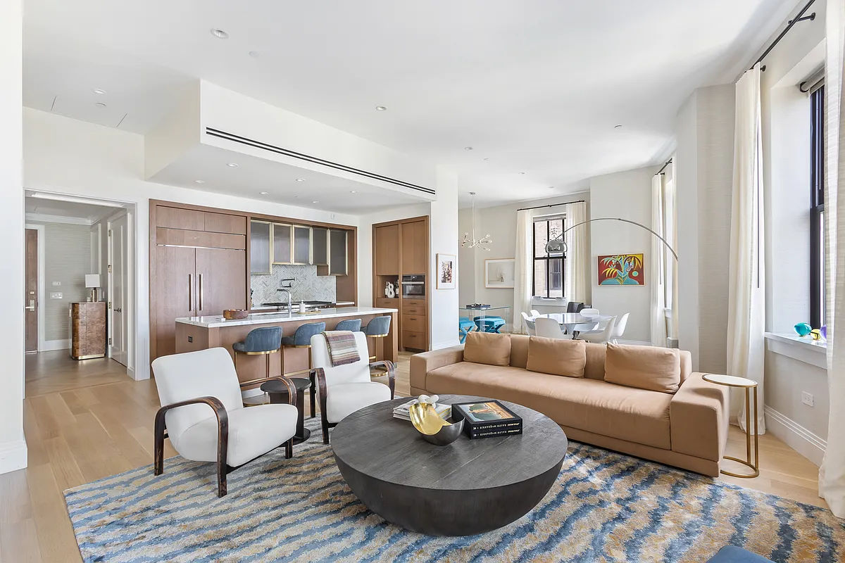 100 Barclay Street 17A