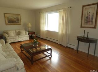 3 Hidden Hills Dr, Stony Pt, NY 10980