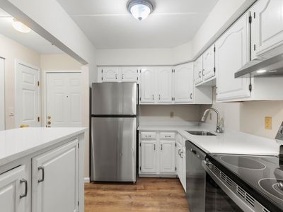 4975 Washington St #218, West Roxbury, MA, 02132