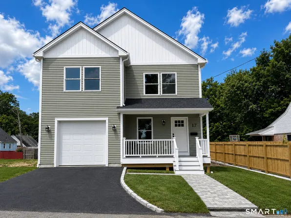 17 Dracut Avenue, Waterbury, CT 06704