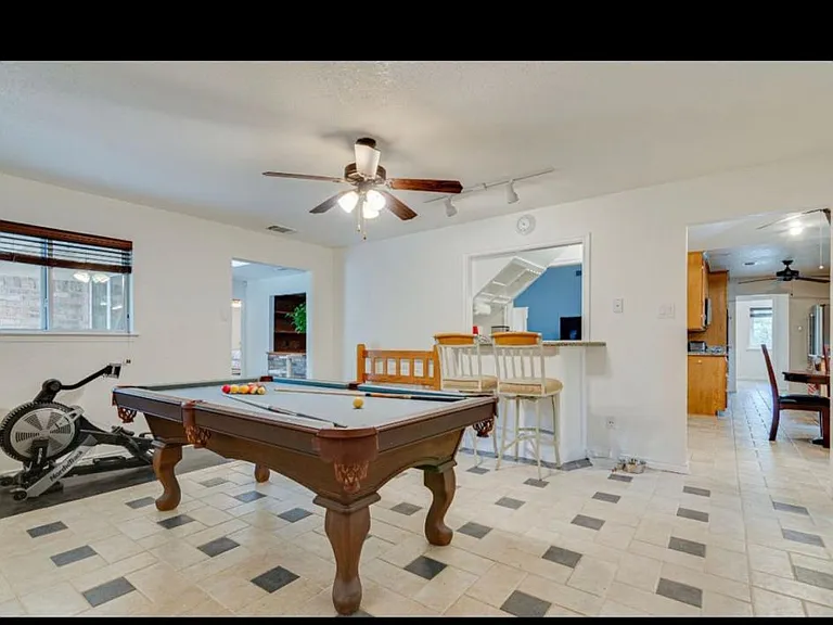 3725 Oakbriar Ln — Photo 10
