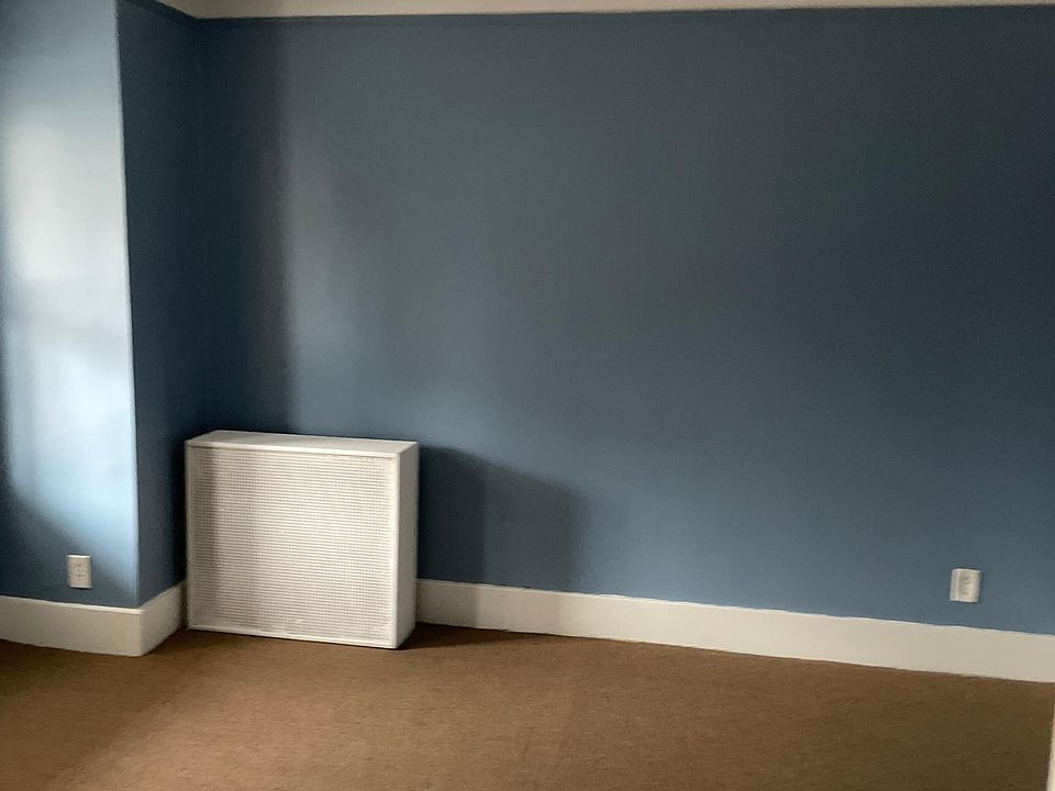 1st image of 2639 Holmes St #2