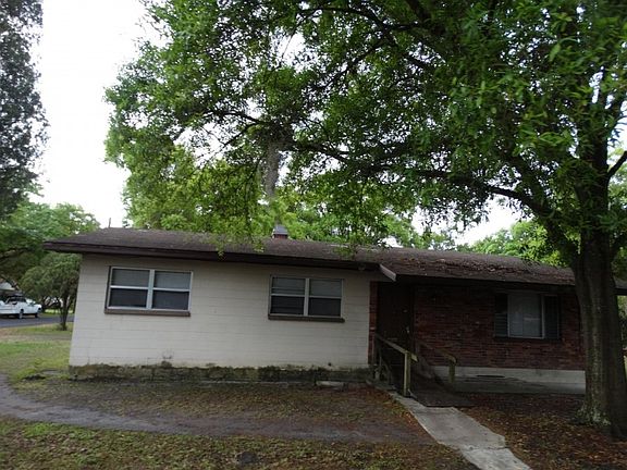 2nd image of 1101 Pinewood Ave