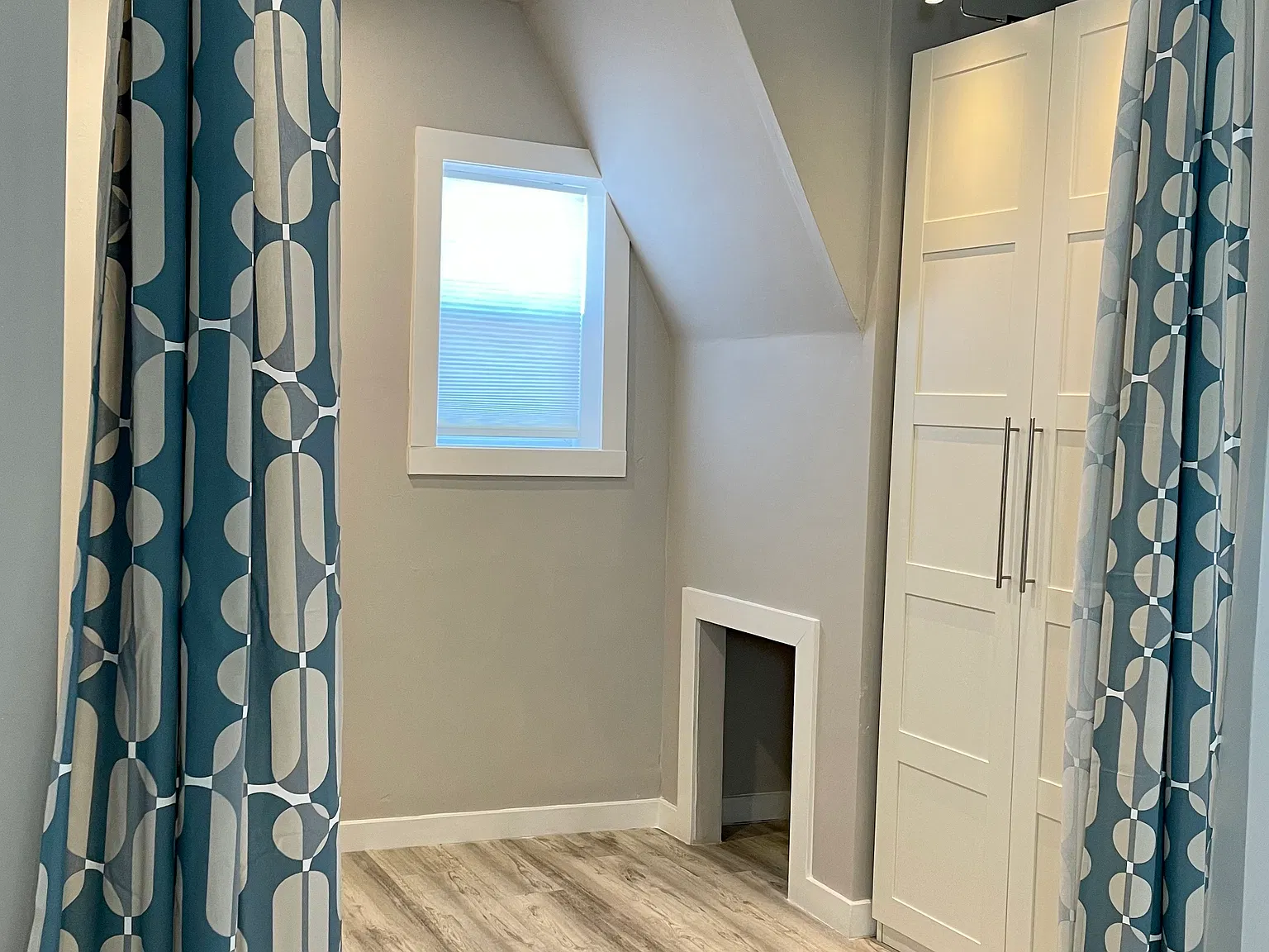 1 bed, 850 sqft, $1,800 — Photo 2