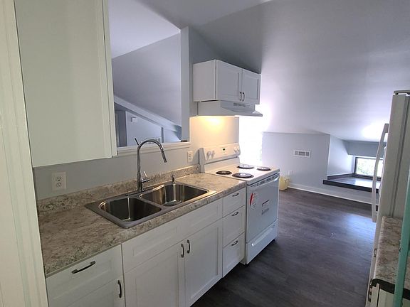 New kitchen installed October 18 2021