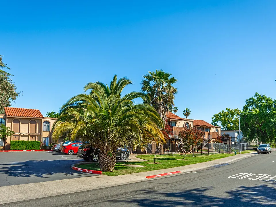 Babus Villa Apartments