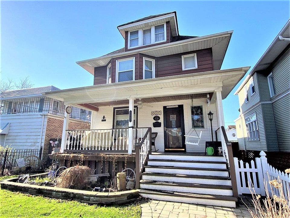 1st image of 5007 W Berteau Ave
