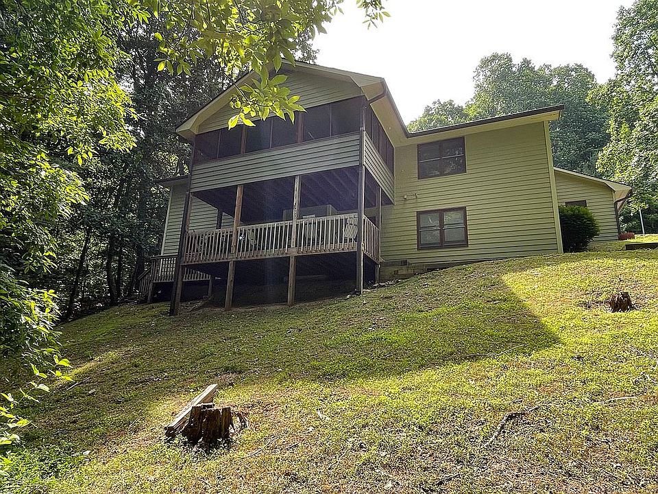 2nd image of 107 Sunny Ridge Dr