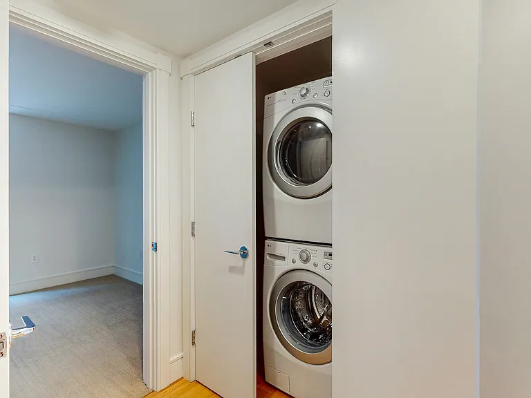 45 Province St #1207 — Photo 12