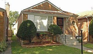 1st image of 8822 S Oglesby Ave