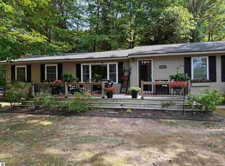 4721 E Sanford Lake Dr, Lake Ann, MI 49650