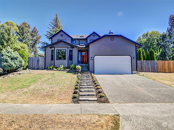 4th image of 9704 Clipper Place NW