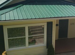 1231 Bridge Rd, Charleston, WV 25314