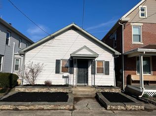 220 W High St, Manheim, PA 17545
