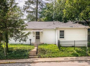 832 S Woodlawn Ave, Bloomington, IN