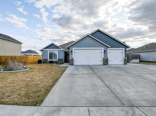 5004 Bilbao Dr, Pasco, WA