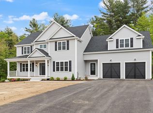 8 Goodwin Dr, Foxboro, MA 02035