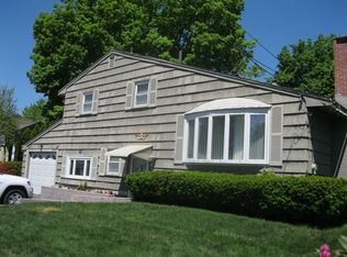 4 Coolidge Ave, Natick, MA 01760