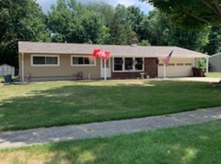 1130 Abbott Ct, Adrian, MI 49221