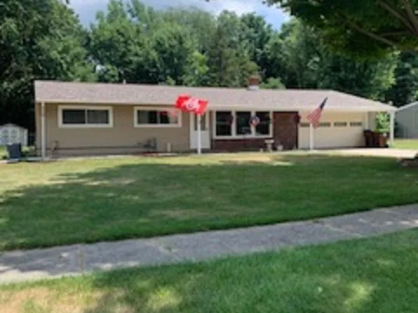 1130 Abbott Ct, Adrian, MI 49221