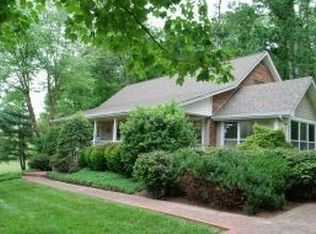 348 Bowman Creek Rd, Blountville, TN 37617