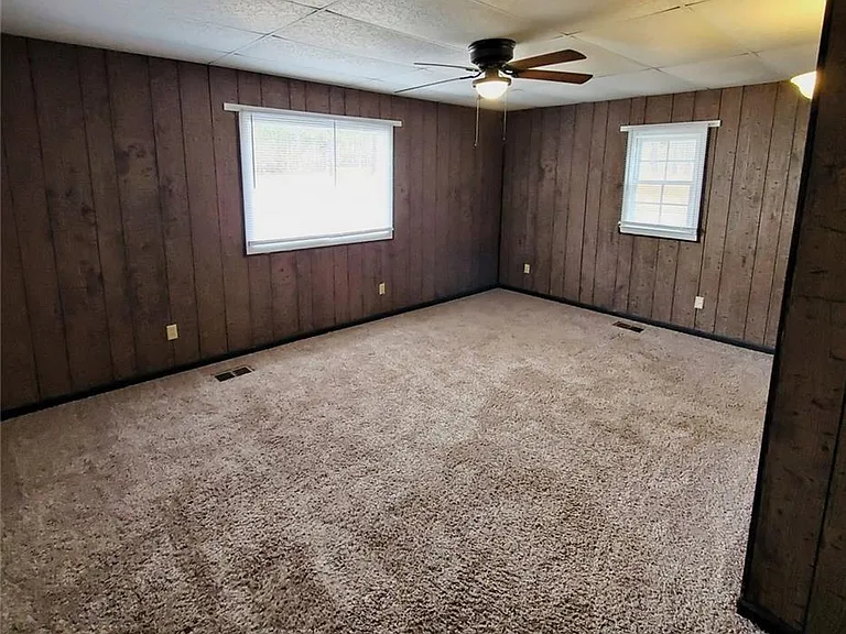 7025 Rico Rd — Photo 37