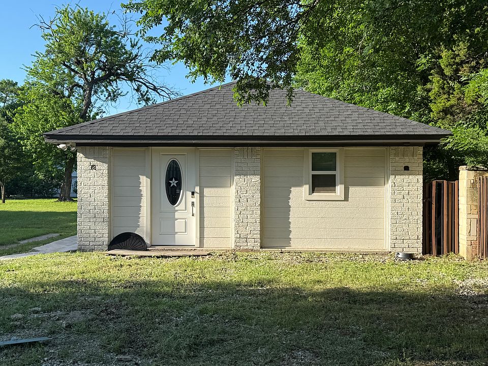 1st image of 1302 Hill City Dr