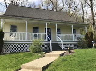 400 South Rd, Hampden, MA 01036