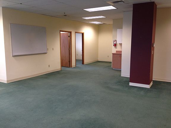 3rd image of 1000 Aurora Ave N Ste 100