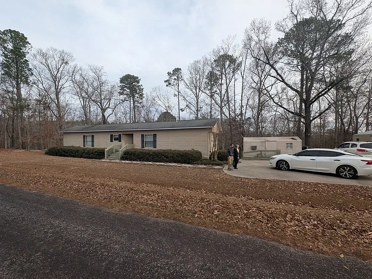 1019 Riser Rd — Photo 5