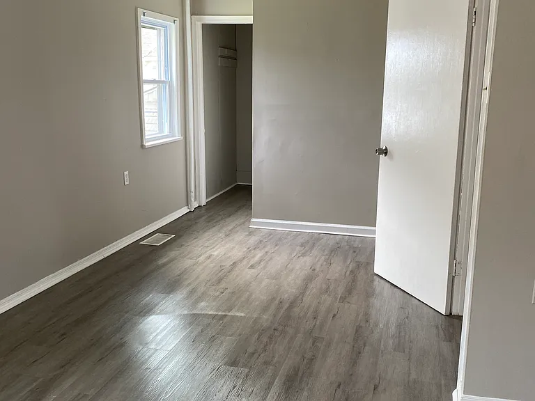 215 Mary St #A — Photo 9