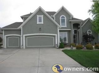 19616 W 98th Ter, Lenexa, KS 66220