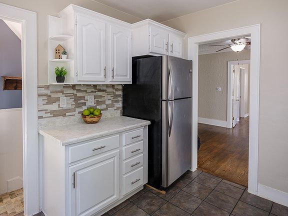 5th image of 1322 Homecrest Ave