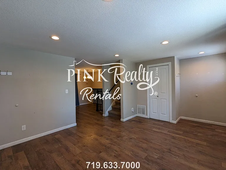 1730 Luna Dr — Photo 4