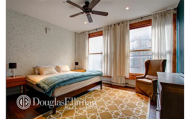 Rented by Douglas Elliman | media 22
