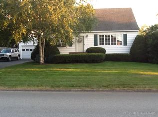 71 Grove St, Brewer, ME 04412