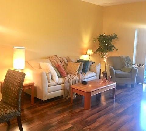 5th image of 8928 Iron Oak Ave