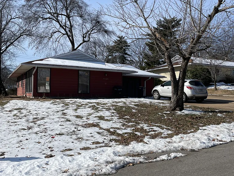 1325 Aloha Dr — Photo 16