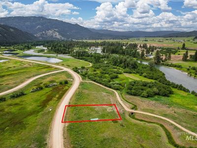 3 Southfork Ln, Garden Valley, ID, 83622