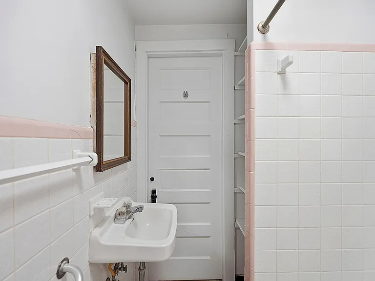 2222 Lawn Ave #1 — Photo 10