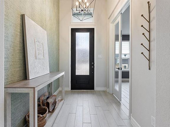 4th image of 24910 Berwick Bay Ct