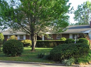 201 W Morningside St, Springfield, MO 65807